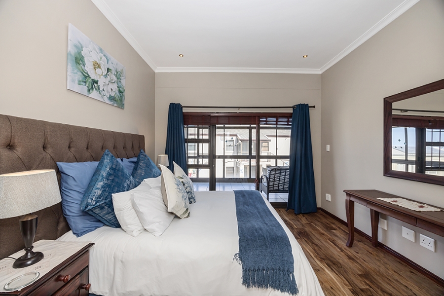 To Let 2 Bedroom Property for Rent in Big Bay Western Cape